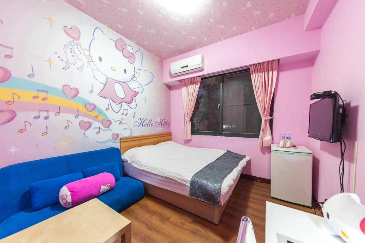 Fengjia Qing Su Homestay Taichung Exterior photo